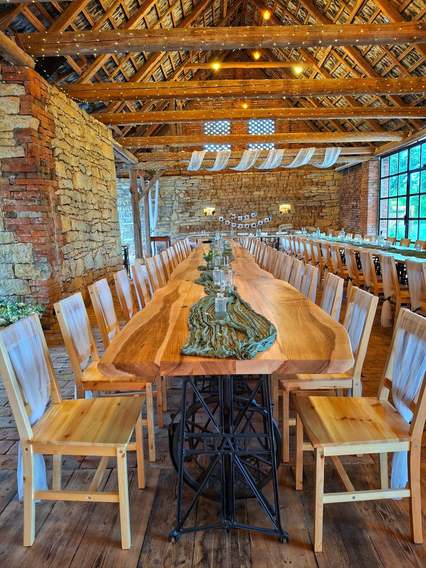 Svatební místo Šípková stodola